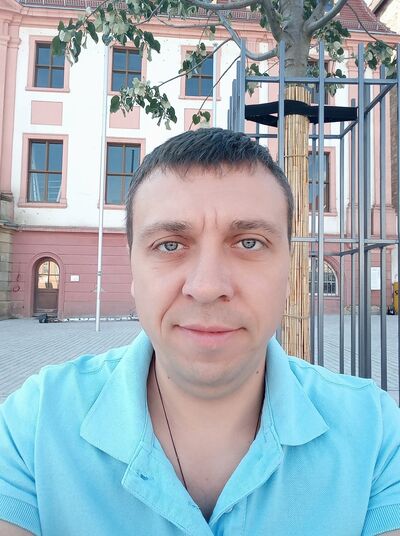  ,   Aleksandr, 39 ,   
