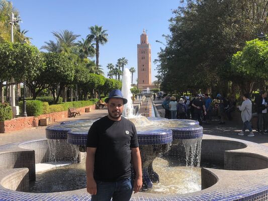  ,   Khalid, 40 ,   ,   
