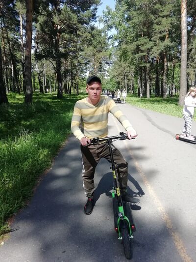  ,   Nikolay, 31 ,   ,   