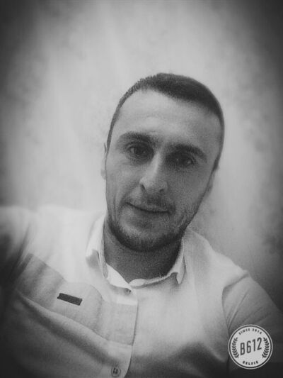  ,   Murad, 39 ,   