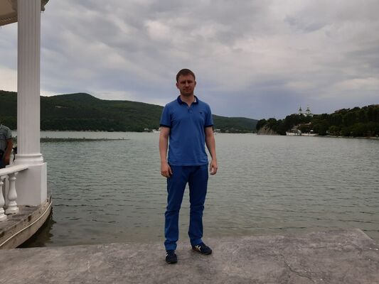  ,   Alex, 39 ,   ,   , c 