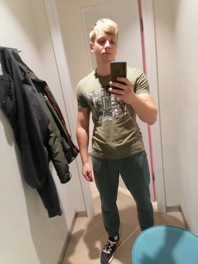  ,   Vlad, 24 ,   ,   