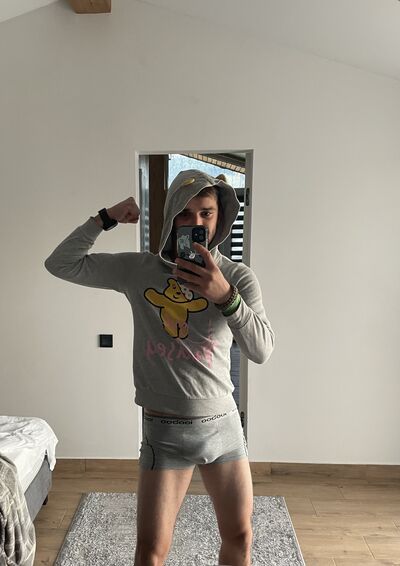  ,   Bohden, 30 ,   ,   