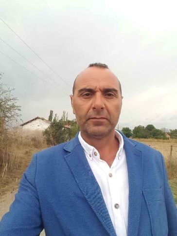  ,   Huseyin, 52 ,   ,   