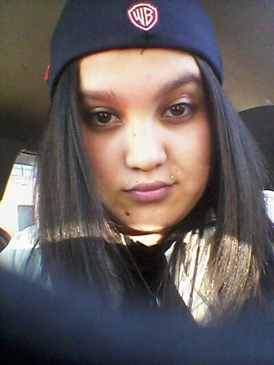  ,   Angel, 32 ,     , c 