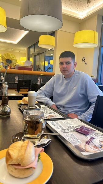  Tetovo,   , 27 ,   ,   