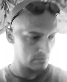  ,   Tom vargas, 50 ,   