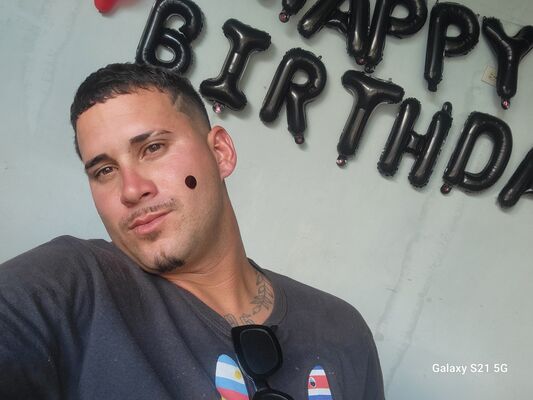  ,   Eduardo, 29 ,   ,   