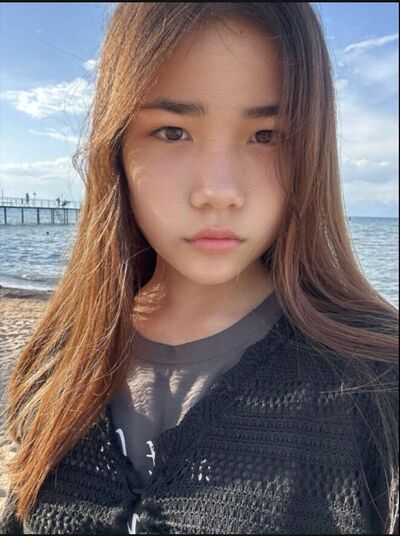  ,   Alice, 18 ,   ,   