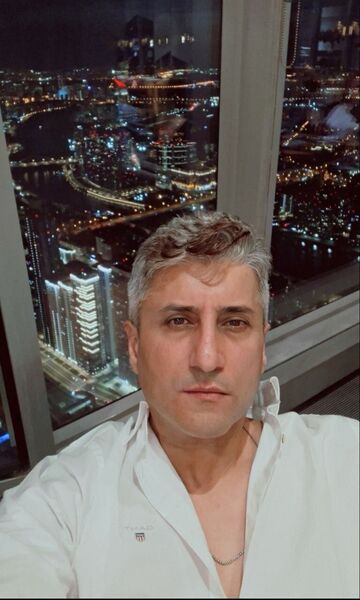  ,   Alberto, 34 ,   ,   , c 