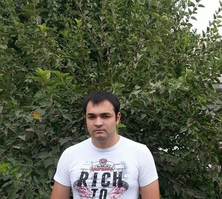  ,   Sandro, 36 ,   ,   