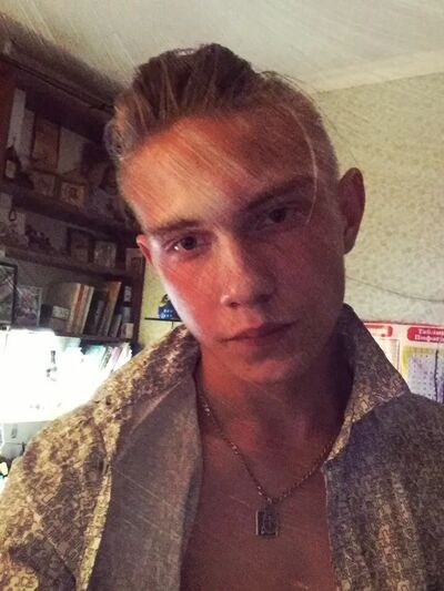  ,   Vladimir, 22 ,   ,   