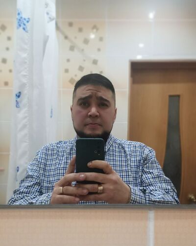  ,   Radik, 38 ,   ,   