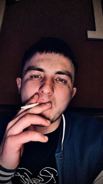  Plzen,   Maksym, 19 ,   ,   