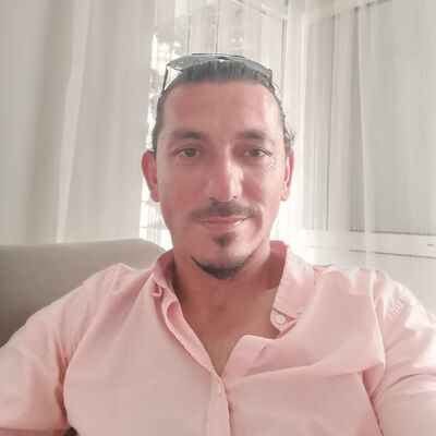  ,   Erdem, 48 ,   ,   