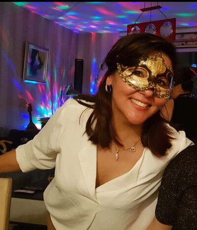  ,   Elya, 45 ,   c 
