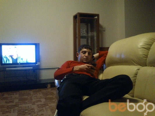  ,   Davka, 35 ,   