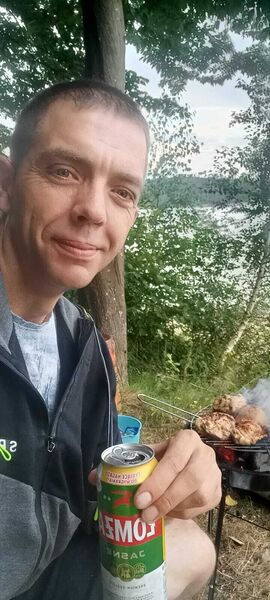  ,   Anton, 41 ,     , c 