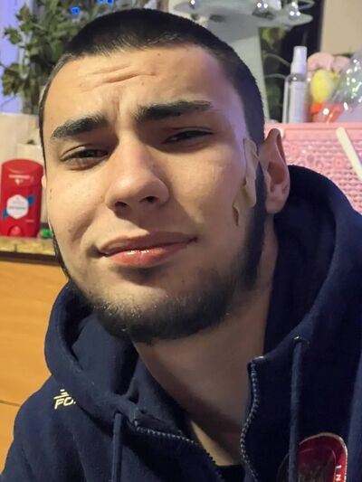  ,   Alexander, 20 ,   ,   