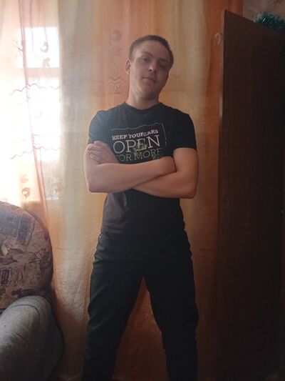  ,   Nikita, 21 ,   ,   