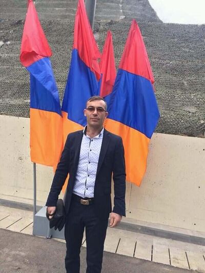  ,   Rolan, 38 ,   ,   