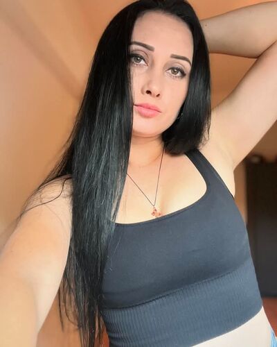  ,   Mihaela, 29 ,   ,   