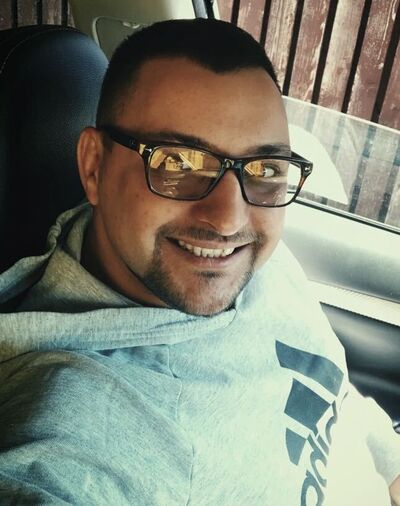  -,   , 32 ,  