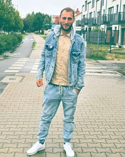  ,   Guri, 28 ,   ,   , c , 