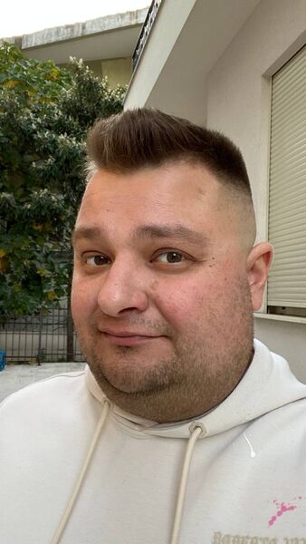  Podgorica,   Anton, 35 ,   ,   