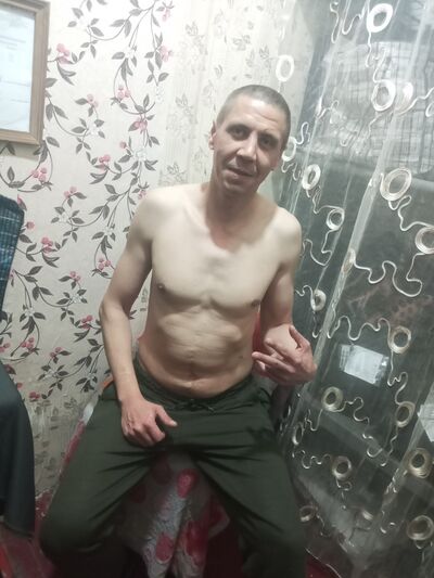  ,   Denis, 40 ,   ,   , c 
