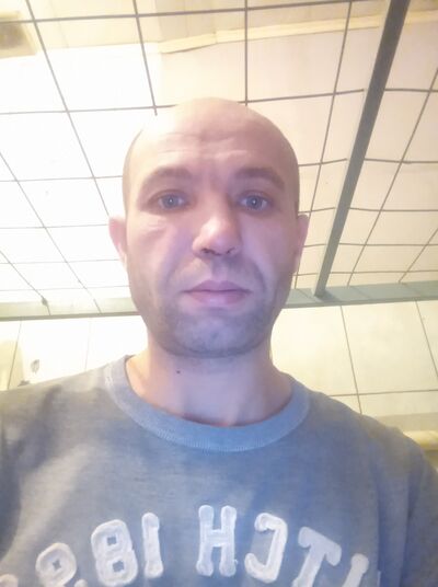  ,   Sergey, 37 ,  