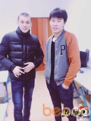  ,   Zhenis, 32 ,     , c 