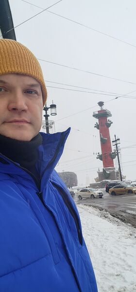 ,   Artur, 52 ,     , c 