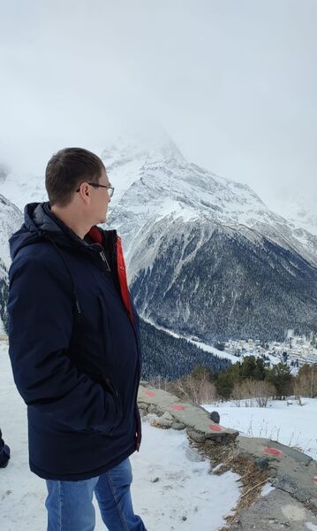  ,   Vlad, 46 ,   ,   , c , 