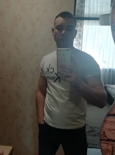 ,   Sergey, 31 ,   