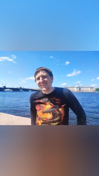  ,   Ruslan, 35 ,   ,   , c , 