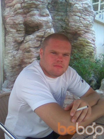  ,   Jonik, 44 ,  