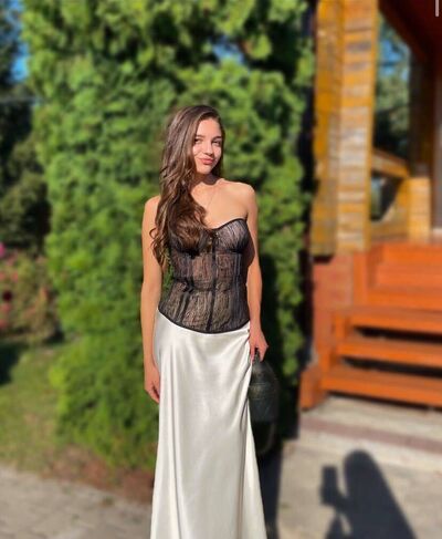  Ad Dammam,   Anna, 24 ,   ,   