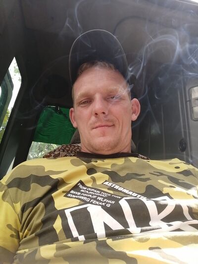  ,   Alexander, 35 ,   ,   