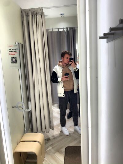  ,   Anton, 23 ,   ,   