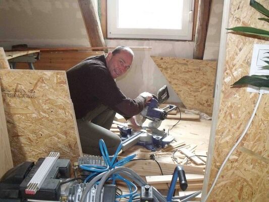  ,   Dan, 58 ,   ,   , c 