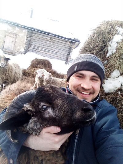 ,   Maksim, 36 ,   ,   