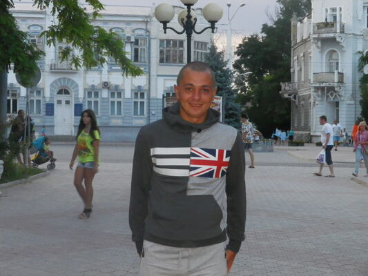  ,   Vova, 41 ,  