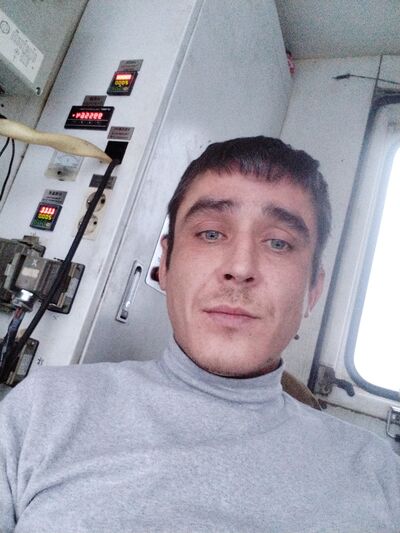  ,   Sergey, 32 ,   ,   