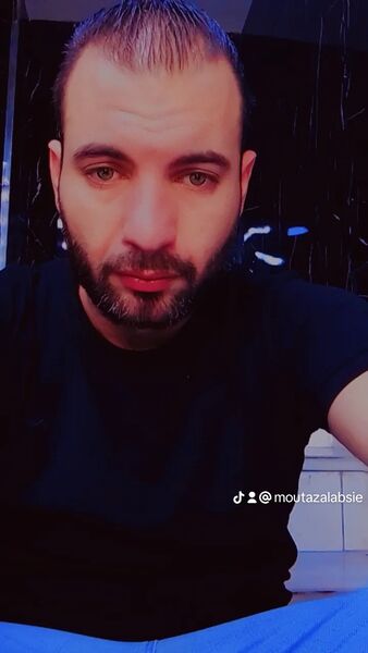  ,   Ameer, 32 ,   ,   , 