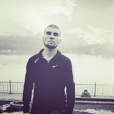 ,   Danik, 27 ,   