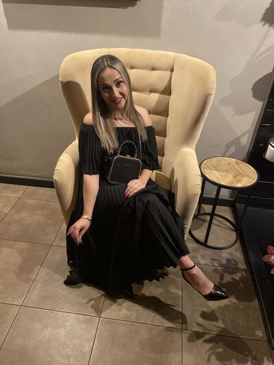  ,   Sofi, 35 ,   c 