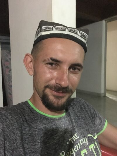  ,   Serhii, 42 ,   ,   , c 