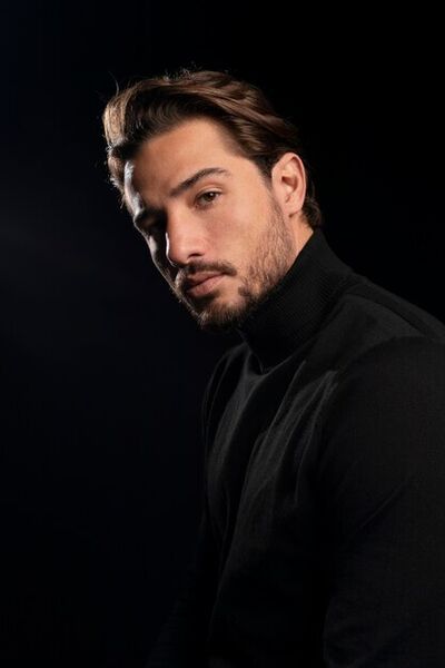  ,   Ali, 38 ,     