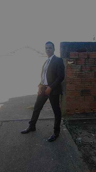  --,   Moises, 19 ,   ,   